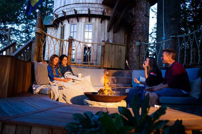 A Firepit, Does A Fire Pit Keep You Warm